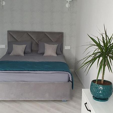 Flat in the city center Poltava Ngoại thất bức ảnh