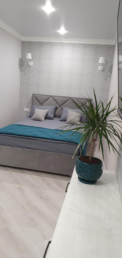 Flat in the city center Poltava Ngoại thất bức ảnh